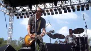 Run Kid Run- The Sweet Escape (Live)