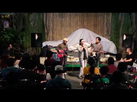 2. L.A.F at Jazz Mben Senen 03 September 2018