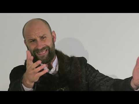 MVI 1073 Aktorius Aurimas Pintulis monospektaklyje "Fabijonas" pagal Rimanto Šavelio apsakymą.