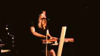 Clare Reynolds live @ Joe&#39;s Waterhole - &#39;I&#39;m Waiting Here&#39;