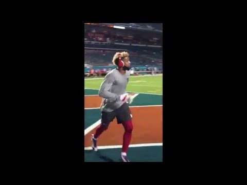 Odell Beckham Jr. Practices One-Handed Catch...