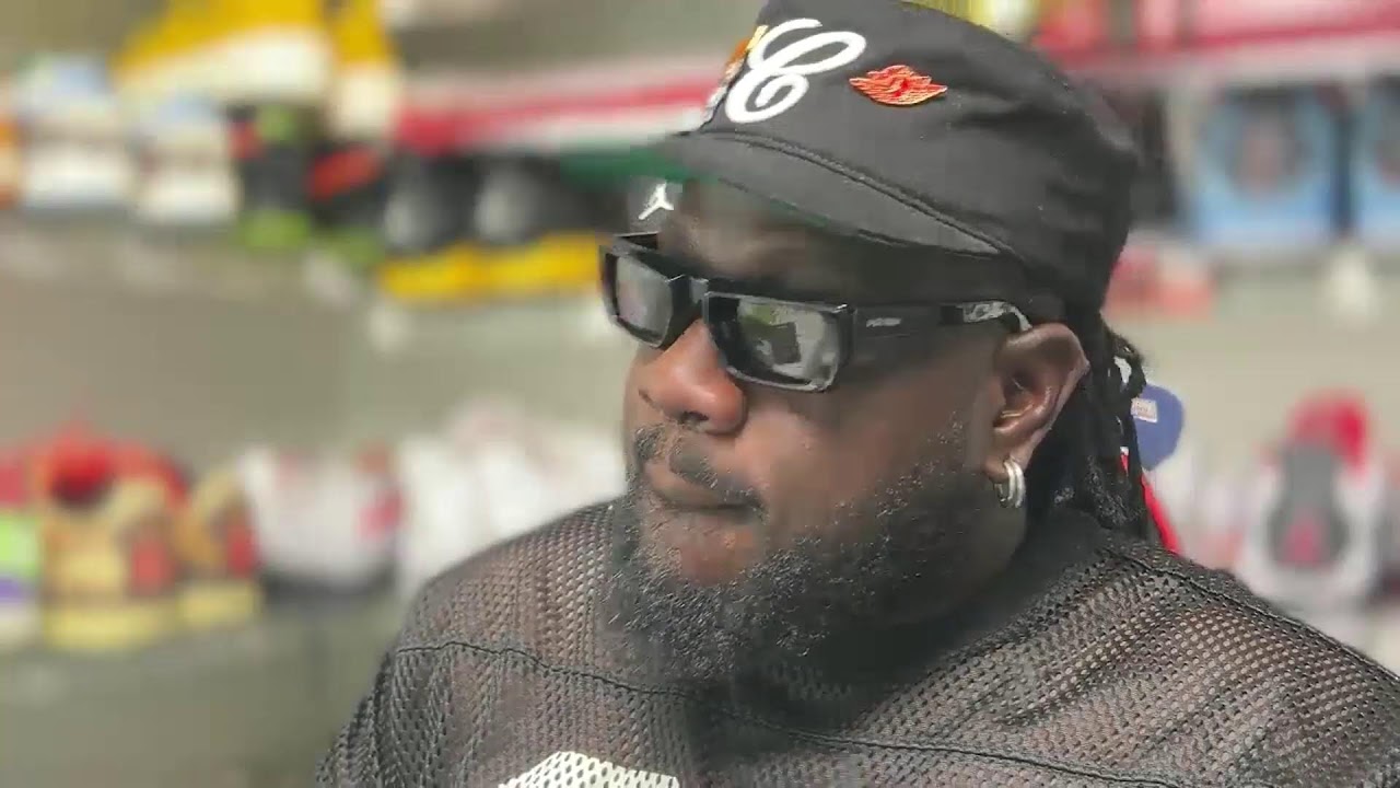 #DemSayWat: ARTISTES DEY CHASE ABAN PAPA AFFILIATION OVER BANGERS!