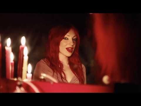 Sophie and the Giants - Loser