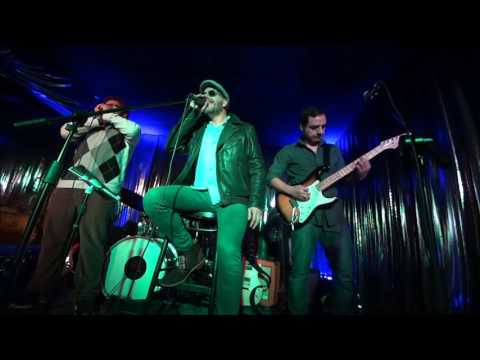 Alvaro Rock - La Ultima Lagrima