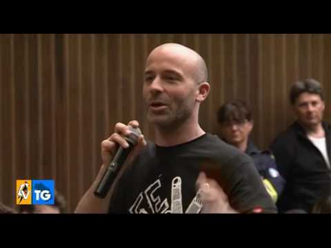 Campagna di sensibilizzazione contro le droghe a Castelfidardo con i ragazzi di San Patrignano