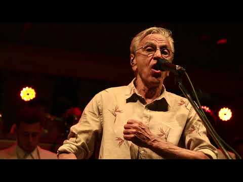 Rumpilezz e Caetano - Milagres do Povo