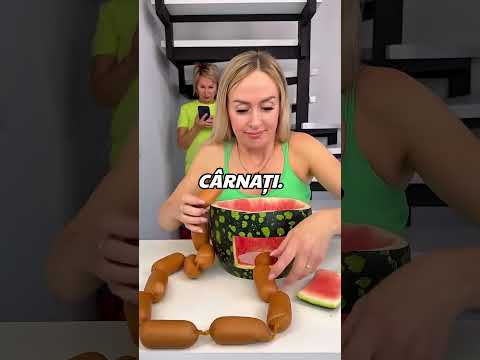 A ASCUNS cârnații în PEPENE! 🍉