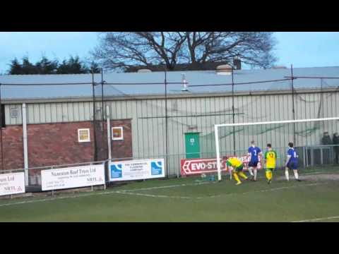 GOAL! 2 1 & Barwell's Declan Towers capitalises on Ramsbottom hesitancy to net the winner
