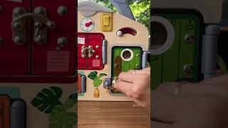 Игрушка развивающая "Бизиборд" Тайные комнаты