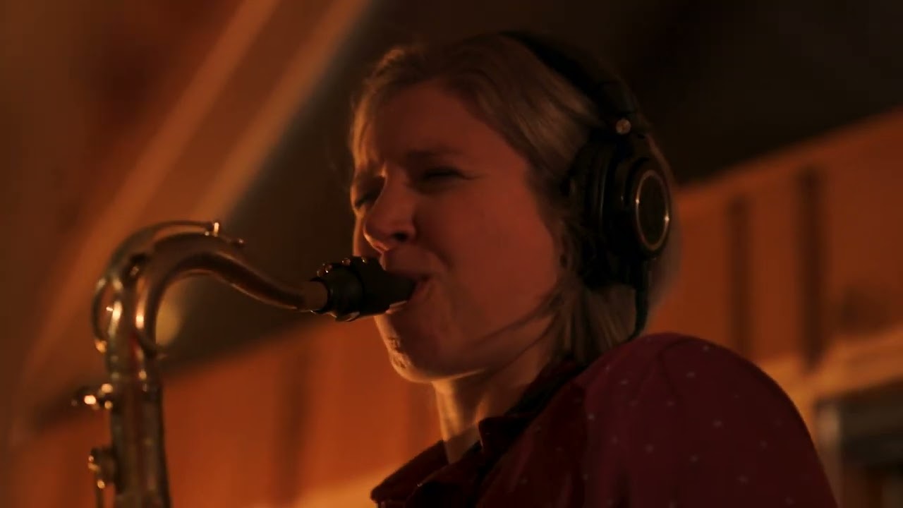 Pigeons & Disco - Bellbird - Official Music Video - Filmed at Wild Studio in Saint-Zénon, Québec