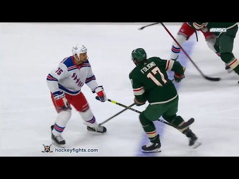 Ryan Reaves vs Marcus Foligno Oct 13, 2022