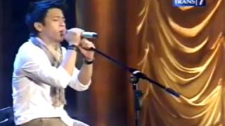 Download lagu Ariel Noah Feat Iwan Fals - Yang terlupakan mp3