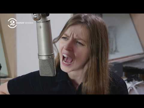 Jade Bird - Uh Huh (2 Meter Session #1688)
Jade Bird - Uh Huh (2 Meter Session #1688)