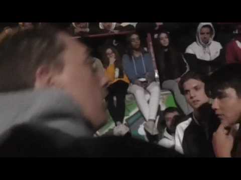 Cuartos de final - Las tarántulas eléctricas vs Navas Anca y Menak