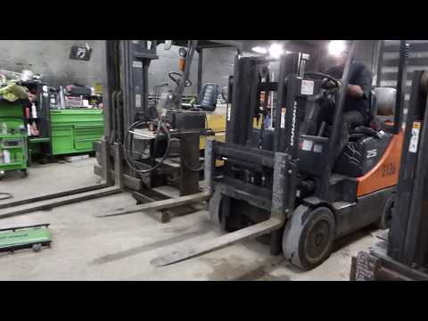 2011 Doosan GC25P-5 Propane Forklift - TRO 0211207