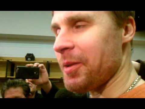 FLYER FILES: Bryzgalov on OT win, Briere fight