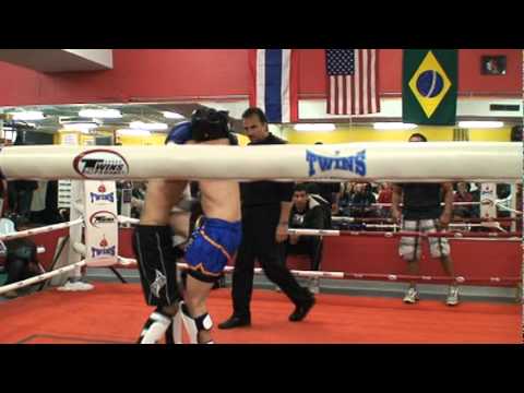 Reid Witt wins first muay thai amateur smokers fight 4/28/12