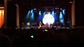 Du e la go. Kapten röd live på liseberg 2012.