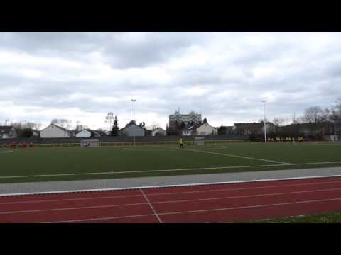 Kunstrasenplatz an der Berliner Straße in Niederkassel-Lülsdorf