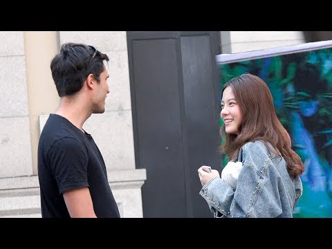 download lagu mp3 mp4 Picking Up Girls In China, download lagu Picking Up Girls In China gratis, unduh video klip Picking Up Girls In China