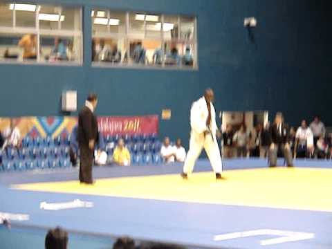Cristian Schmidt ARG vs Oreydi Despaigne CUB 100 kgs+.MPG