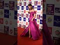 UNCUT Kriti Sanon Flaunting Her Tonned Legs At Zee Cine Awards ProMedia