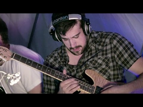 BAMM.tv Presents: The Flashbulb - "Warm Hands in Cold Fog" (live with Bartel at Photosynthesis 4.0)