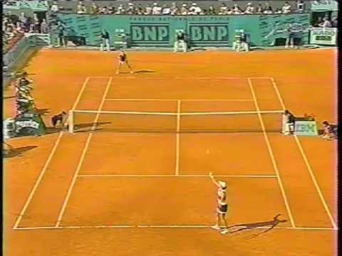 Steffi Graf Backhand Slice (Slow Motion)