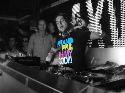 TV Rock ft Rudy - My house in the Air (Axwell Remix) (MAO & Rica M. Mashup)