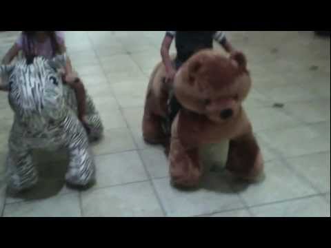 Camila Prado no Mall