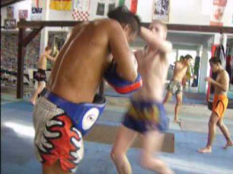 Shane Cadogan Training in Bangkok 2007