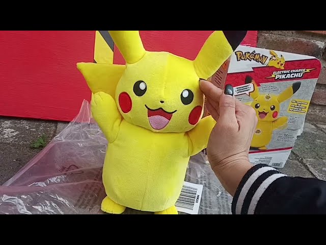 Vídeo relacionado con Pokémon Pikachu - Peluche para Dormir - Peluche Premium de 5 Pulgadas