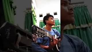 Download lagu Mengejar badai mp3