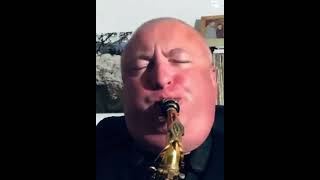 10MFAN ARTIST Robert Anchipolovsky on his 10MFAN Showboat alto mouthpiece! “DARN THAT DREAM…”