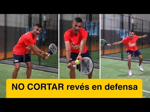 En DEFENSA… NO cortes la bola ➕ Mejora tu REVÉS PLANO ✅ Tactica en pádel