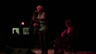 ROBYN HITCHCOCK with WILLIAM TYLER - &quot;Wined and Dined&quot; (Syd Barrett cover) 6/11/17