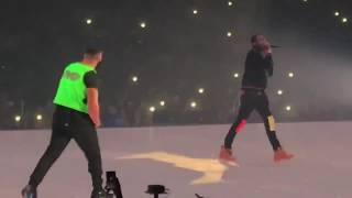 Drake brings out Meek Mill live in Boston! Beef is over