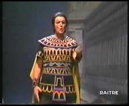 Franco Corelli sings Celeste Aida