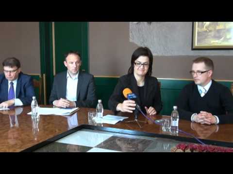 Podpis pogodbe Zbirni kanal Pristava - Stročja vas