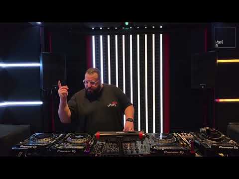 28  Coco, Francis Mercier, Mont Rouge   Voyage