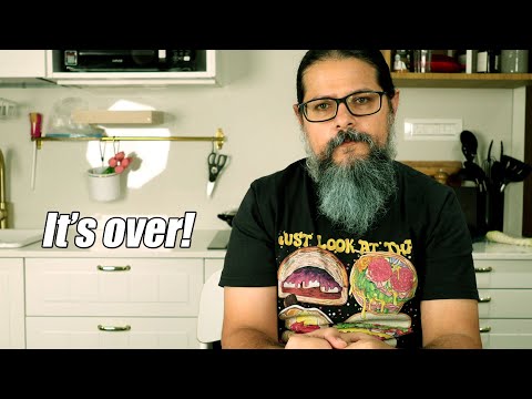 HK’s Keto & Low Carb Recipes and Headbanger's Kitchen