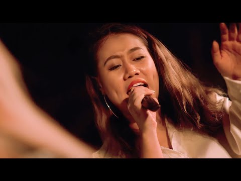 Koe Hauzel Skyfall - Adele