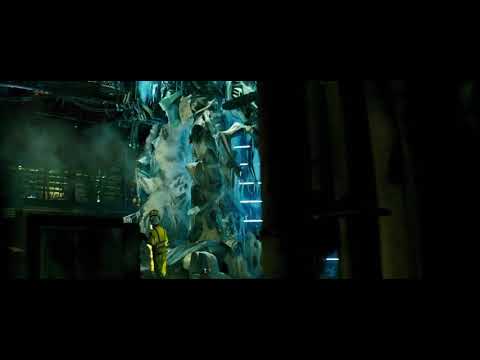Transformer | Releasing Megatron from sector 7 scene