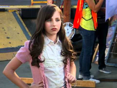 download lagu mp3 mp4 Zeke I Luther Gry, download lagu Zeke I Luther Gry gratis, unduh video klip Zeke I Luther Gry