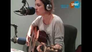 Missy Higgins - Sweet arms of a tune live on Spirit 102.9 Broome (Featuring Billows!)