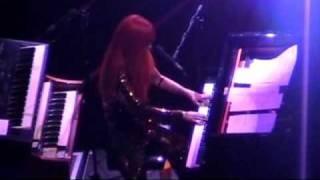 Tori Amos &quot;Code Red&quot; live in Chicago, IL 11/5/07 PART 19