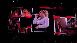 Kelly Clarkson Medley Live Oakland CA