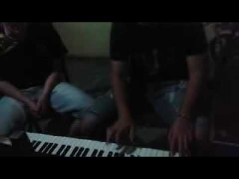 El traidor acústico - fumando