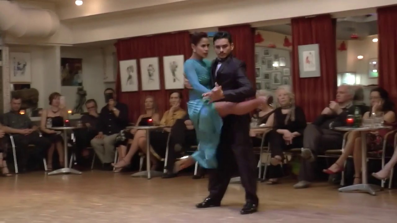 Sebastian Avendaño & Tanya Gutierrez in Tango Salon De Plantage (2)