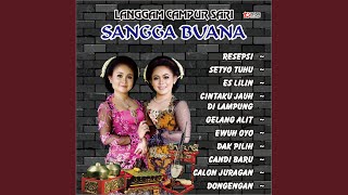 Download lagu Resepsi mp3 Download lagu Resepsi mp3